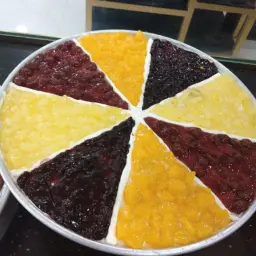 كنافة فواكة مشكلة